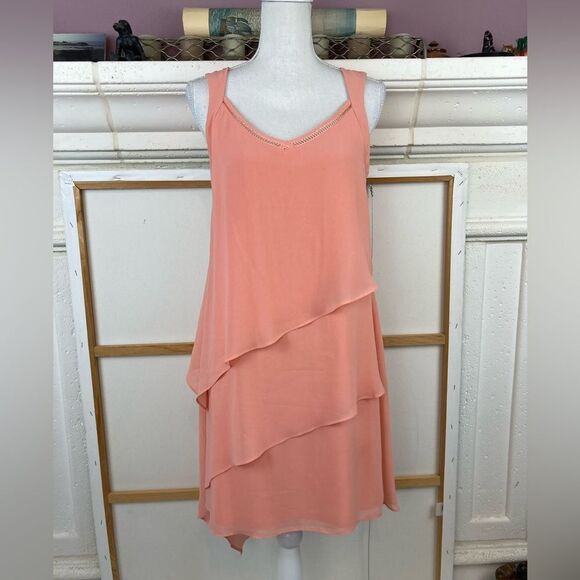 WHBM Peach Layered chiffon Asymmetrical Sleeveless cocktail or Occasion Dress - Picture 1 of 9
